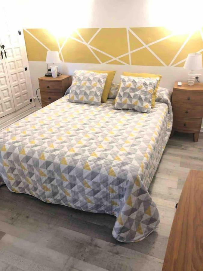 Lovely 2 Bed Apartment In Алькалали Экстерьер фото